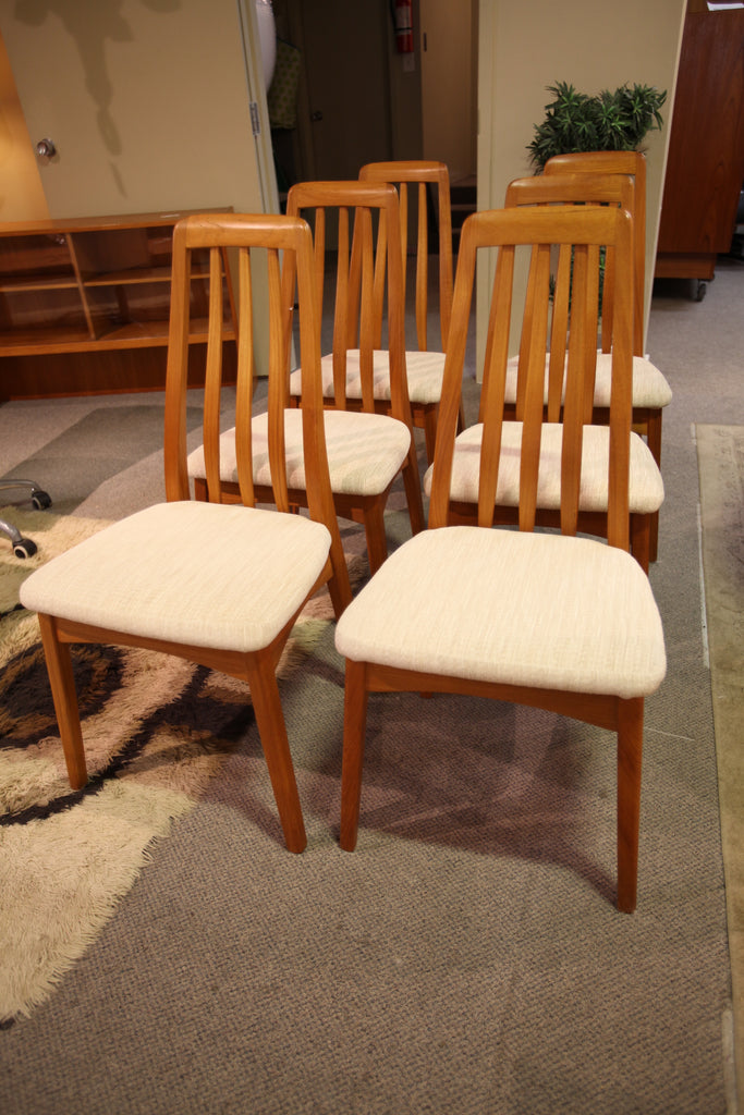 Set of 6 Vintage Benny Linden Teak Chairs