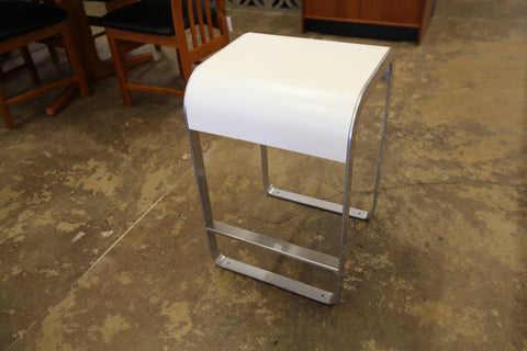 Vintage Metal/Wood Stool by Pure Design (white) (16" x 16" x 24"H)