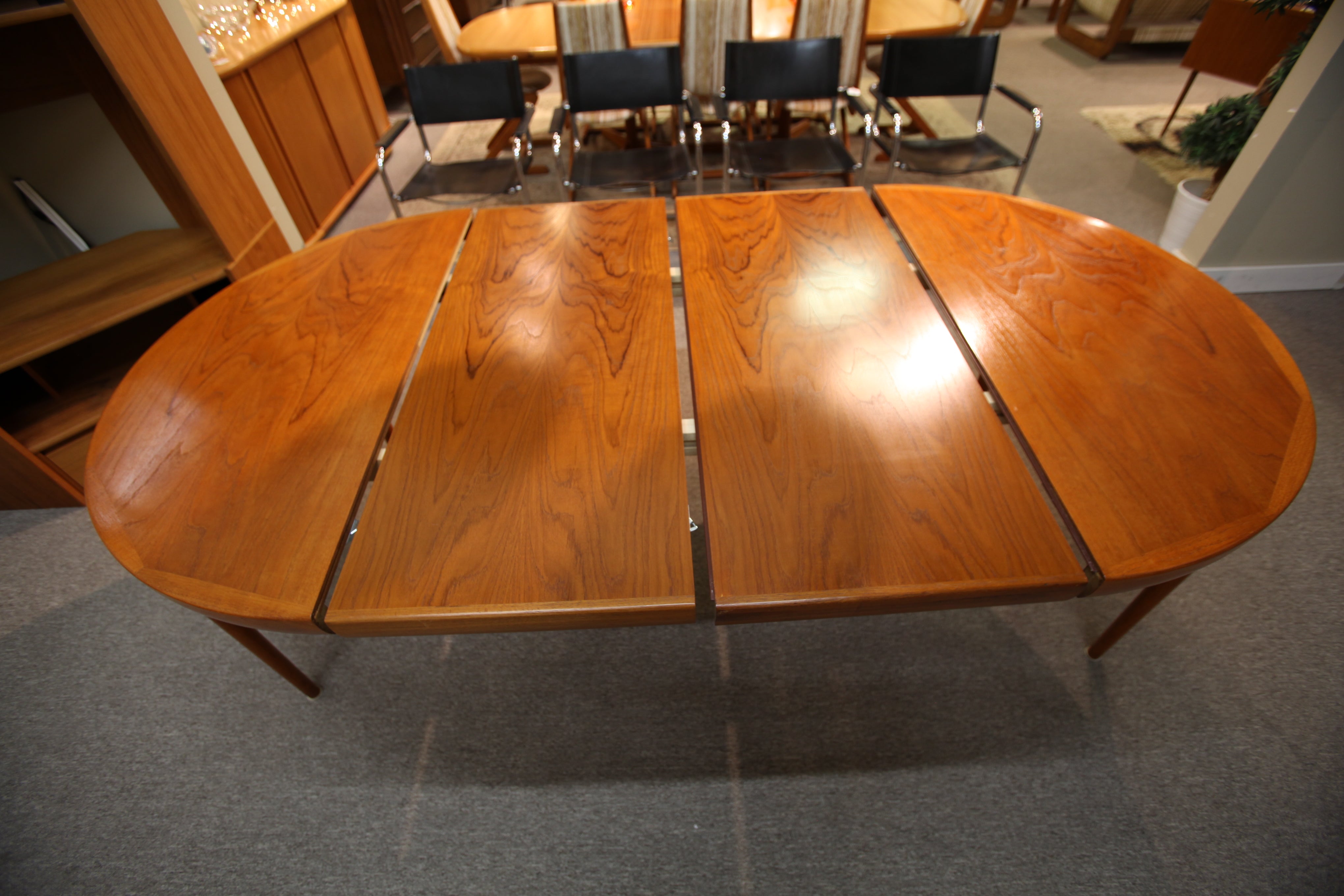 Exceptional Vintage Ib Kofod-Larsen for Faarup Danish Teak Dining Table w/ 2 Leafs