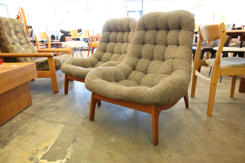 Rare Vintage R. Huber Teak Framed Scoop Chair (30"W x 34"D x 37"H)