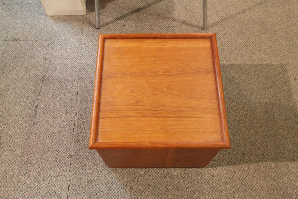 Small Teak Side Table / Plant Stand (14.75" x 14.75" x 13.25"H)