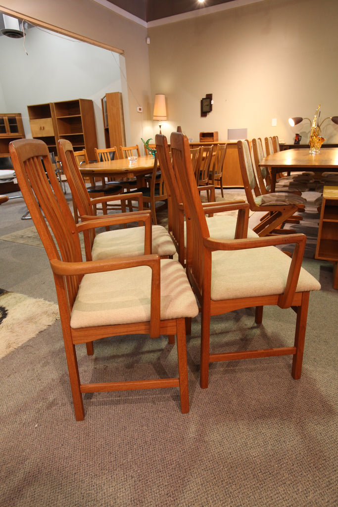 Set of 4 Vintage Teak Benny Linden Arm Chairs (21.75"W x 18"D x 39.75"H)