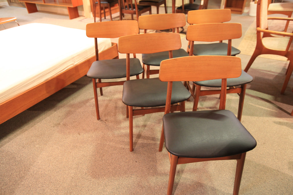 Set of 6 Vintage Teak Dining Chairs (newly recovered)